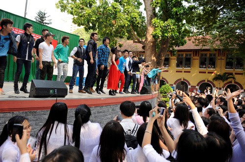 [Image: 1365156227436.jpg]