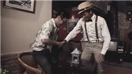 Tình Yêu Lạ Kỳ