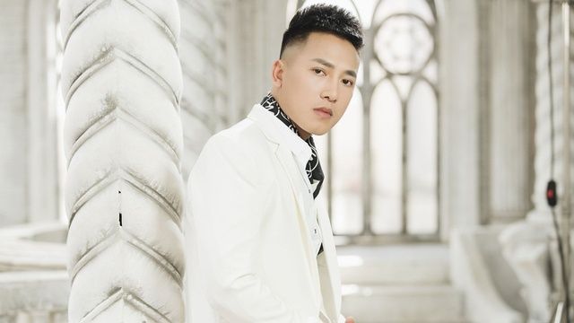 Ngắm Hoa Lệ Rơi (Hát Live Cực Đỉnh)