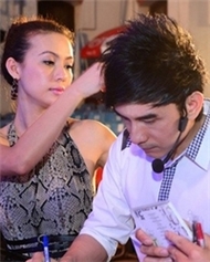 Nữ MC Việt kiều