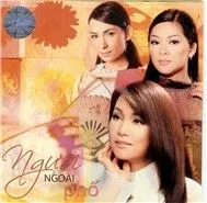 Người Ngoài Phố
